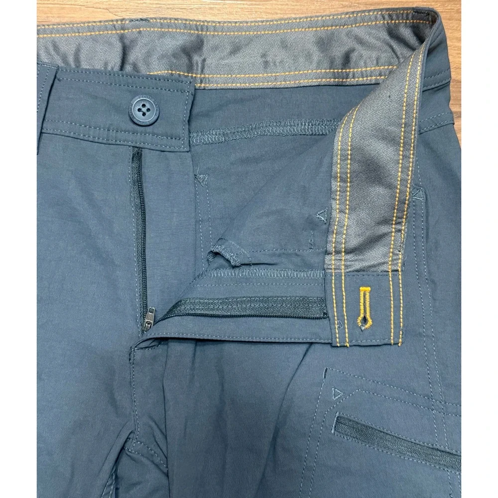 Eddie Bauer First Ascent Mens Guide Pro 12
